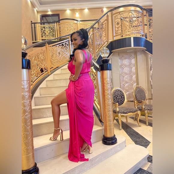 Revolve Dress - Zaina Dress in Pink by YAURA - Worn ONCE - Size 10 UK - Picture 5 of 11